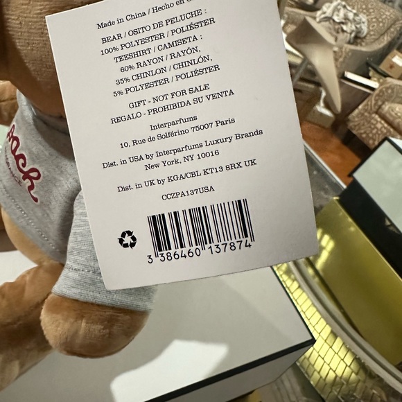 Coach. - Picture 6 of 6